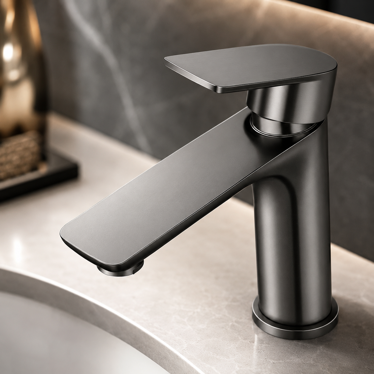 Modern Single-Handle Bathroom Faucet with Soft Aerated Water Flow